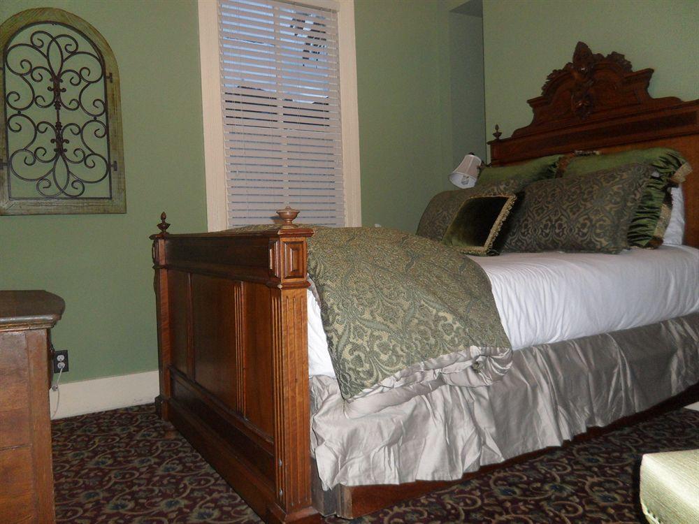 Carriage Way Inn Bed & Breakfast Adults Only - 21 Years Old And Up Saint Augustine Eksteriør billede