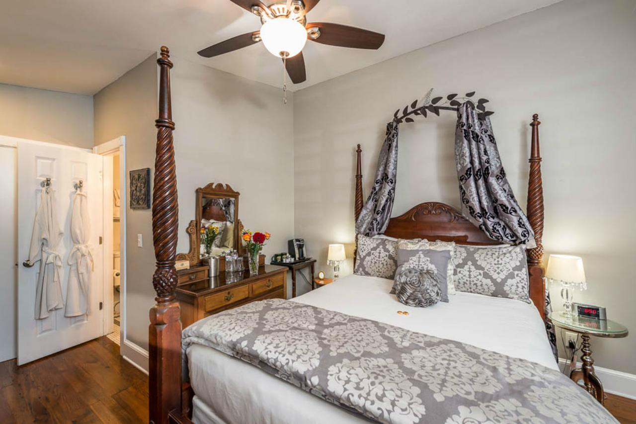 Carriage Way Inn Bed & Breakfast Adults Only - 21 Years Old And Up Saint Augustine Eksteriør billede