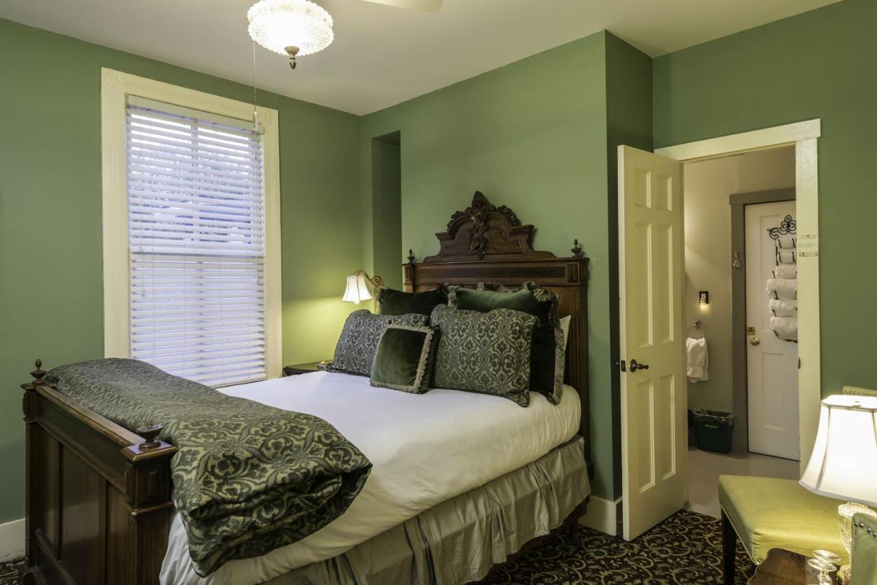 Carriage Way Inn Bed & Breakfast Adults Only - 21 Years Old And Up Saint Augustine Eksteriør billede
